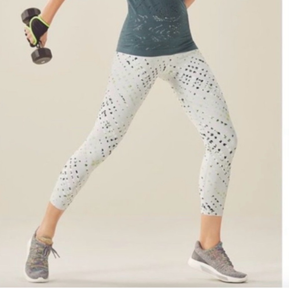 Fabletics mid rise leggings